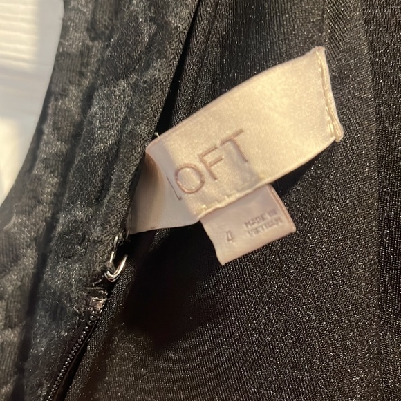 LOFT dress - Picture 2 of 5